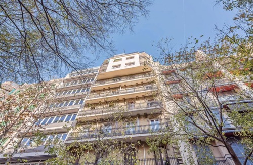 La Nova Esquerra de l'Eixample Apartment | Sweett | Rocafort 401