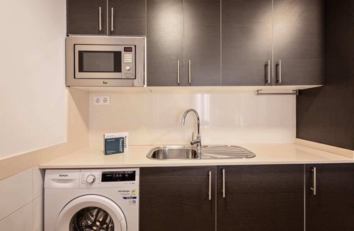 La Ribera Apartment | Sweett | Symphonic Central 302