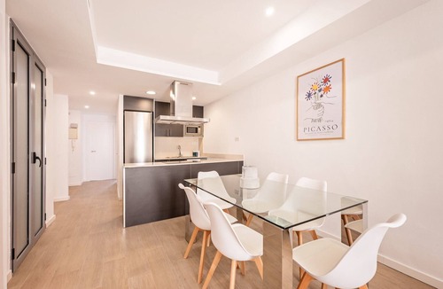 La Ribera Apartment | Sweett | Symphonic Central 501