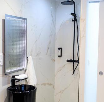 Friville-Escarbotin Hotel | Sweety Loft Suites romantique avec jacuzzi
