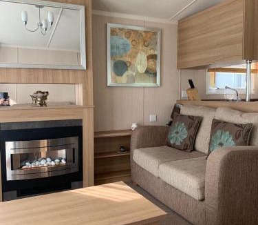 Ardentinny House | Swift bordeaux 24