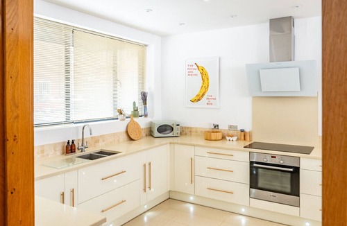 Norwich House | Swift Host | 3 Bed | Panoramic Views | Norwich City Centre