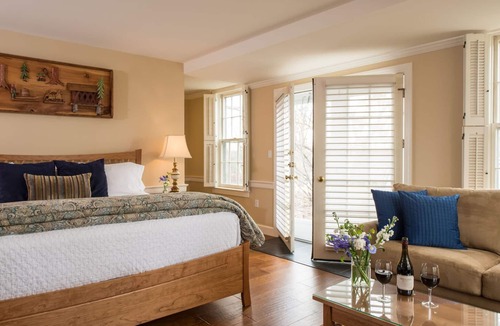 Middlebury Hotel | Swift House Inn