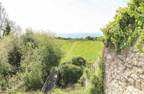 Ventnor House | Swifts