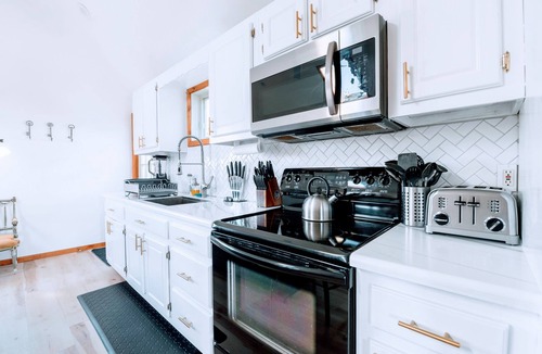 Prattsville House | Swim. Float. Fish. on private waterfront w/Hot Tub.Fire Pit.Views. Hiking.Games.