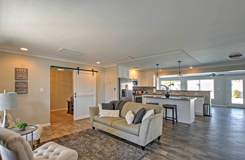 Arcadia Lite House | Swim, Putt & Explore! Classic Desert Phoenix Ranch