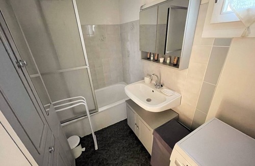 Tamaris Apartment | Swimming pool, barbecue, beach