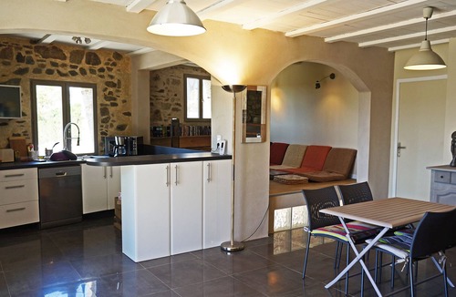 Roquebrun House | Swimming pool Village House Rental Rivière Village Vacation rental 12 person (s)