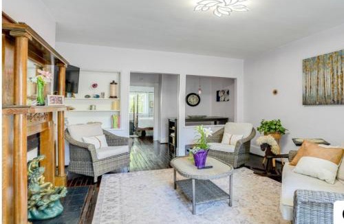 Lynchburg Apartment | Swimming Under The Stars In The Historical District
