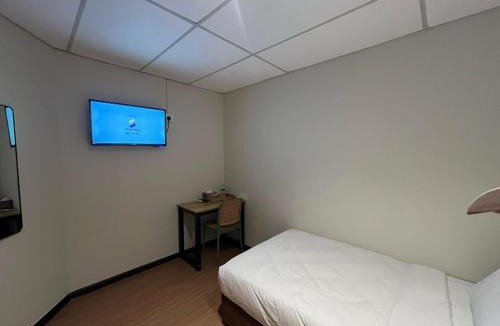 Dua Hotel | Swing & Pillows - Malacca River Walk