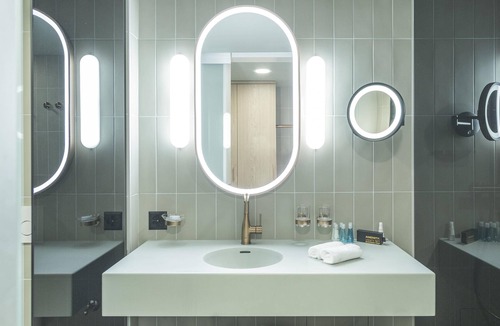 Breitenrain-Lorraine Hotel | Swissôtel Kursaal Bern