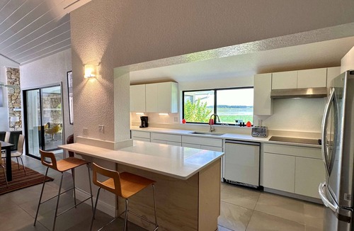 Clermont House | SWISS 06 - Lake Sumner