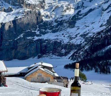 Blausee Apartment | Swiss Alps Lodge