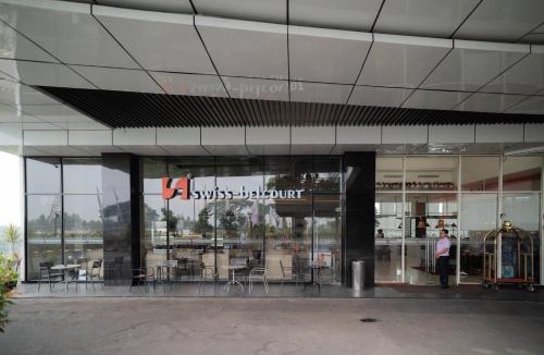 Serpong Hotel | Swiss-Belcourt Serpong
