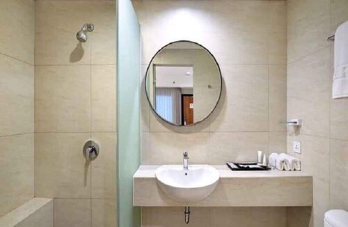 Kebon Kacang Hotel | Swiss-Belinn Wahid Hasyim
