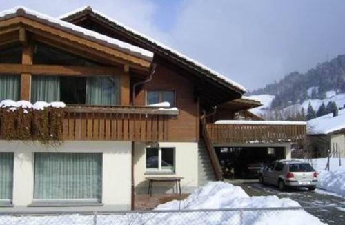 Frutigen Apartment | Swiss chalet in the Bernese Oberland
