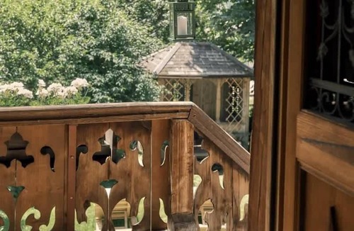 Saanen Ski Chalet | Swiss Chalet Near Gstaad: Luxury, Spa & Views