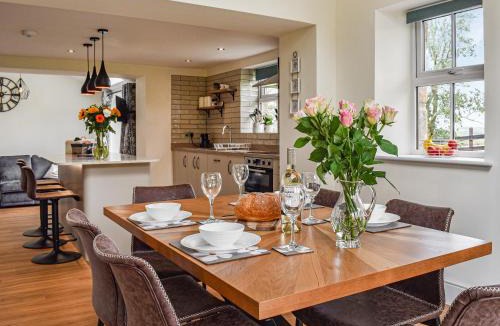 Lancaster House | Swiss Cottage