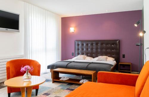 Maienfeld Hotel | Swiss Heidi Hotel