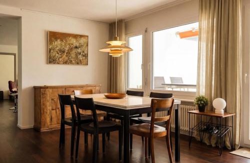 Flums Apartment | Swiss Horizon - Bergsuite 112 m2 mit 2 Ensuite-Bädern & 52 m2 Terrassenfläche