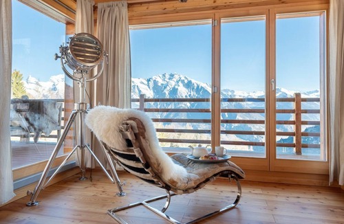 Mayens-de-Riddes Ski Chalet | Swiss Mountain Chalet Skyfall