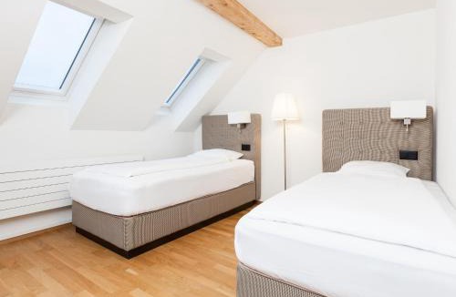 Gewerbeschule Apartment | Swiss Star Longstreet - Self Check-In