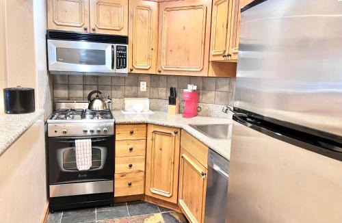 Zermatt Villa | Swiss Zermatt 2BR Family Villa with Kitchen Near Park City & Deer Valley Ski Resorts - 8789