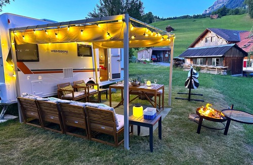 Sigriswil House | SwissHut Idyllic Farm Stay