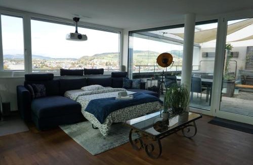 Thun Apartment | Switzerland Suite im 12. Stock