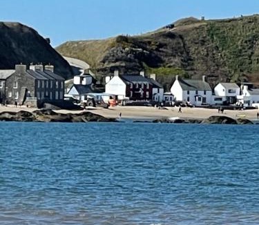 Edern House | Swyn-Y-Mor