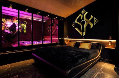 Aigues-Mortes Hotel | Sxcape ROOM