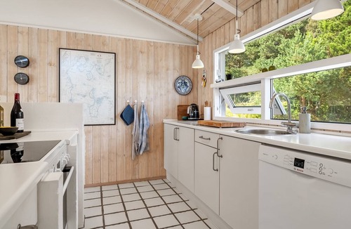 Handrup Strand House | "Sybil" - 700m from the sea by Interhome