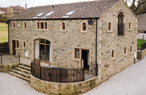 Halifax Cottage | Sycamore Barn - UK33353