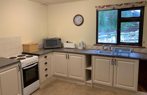 Bromham House | Sycamore Lodge Uk38193