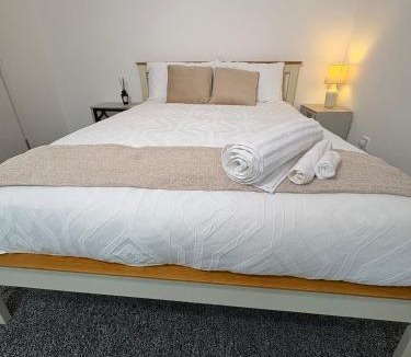 Kettering Apartment | Sycamore Retreat