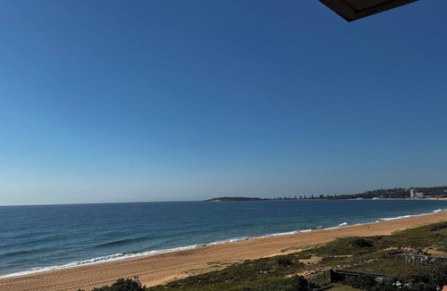 Narrabeen Apartment | Sydney beach escape