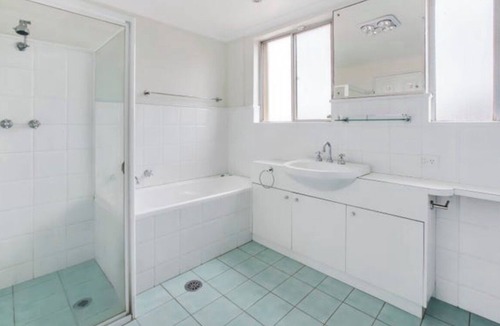 Narrabeen Apartment | Sydney beach escape