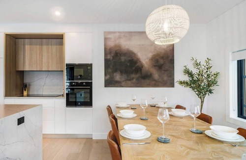 Drummoyne Apartment | Sydney Harbour-Front Home With Views & Parking