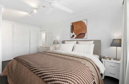 McMahons Point Apartment | Sydney Harbourside Apartment