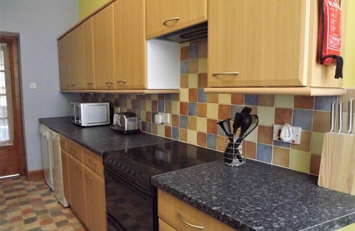 Cromarty Hotel | Sydney House