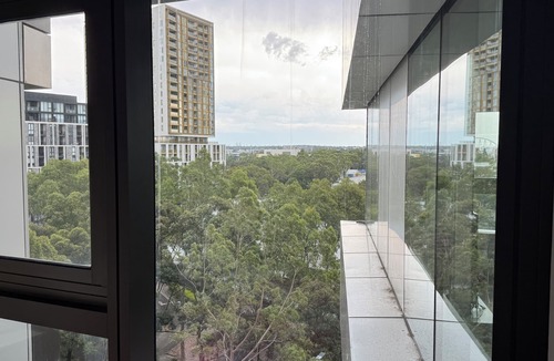 Sydney Olympic Park Apartment | Sydney Olympic Park