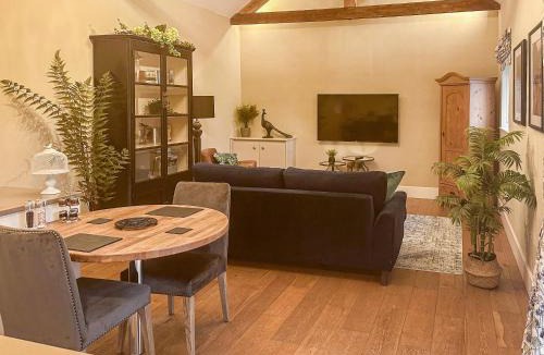 Richmond House | Sykelands Cottage