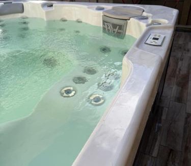 Villeblevin House | Sylina Spa avec Jacuzzi Privé