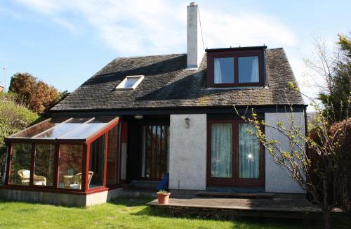 Gullane Apartment | Sylvan Orchard