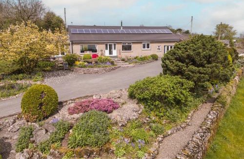 Kendal Villa | Sylvan Wood, gorgeous views