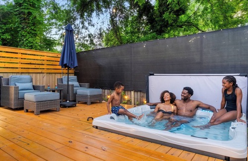 Sylvan Hills House | Sylvans Escape - Pool, Hot Tub, Games, Sleeps 12, 10mins from World Cup Stadium