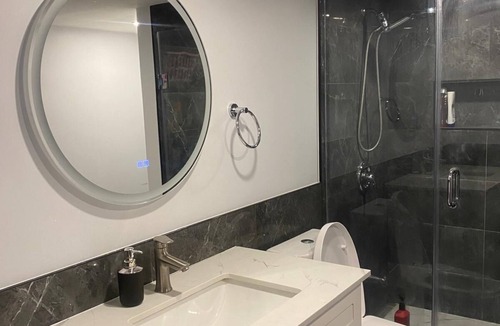 Lakeview House | Sylvia's Guests