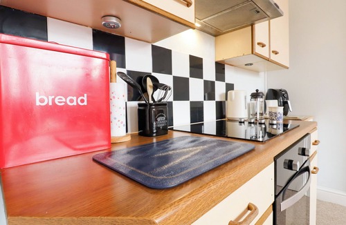 Bexhill-on-Sea Cottage | Sylvian