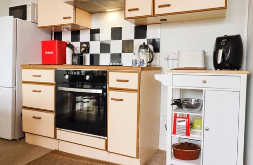 Bexhill-on-Sea Cottage | Sylvian