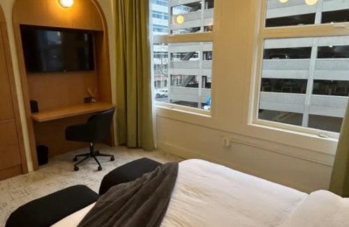 Downtown Spokane House | Symons Block Suite 2